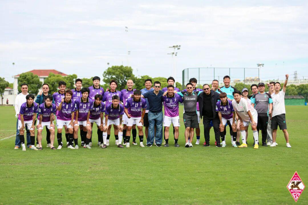 乌法115k欧元买断阿加波夫，结束租借正式加盟