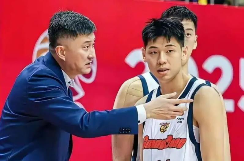 特雷·杨4900万选项在即 奇才面临合同考验