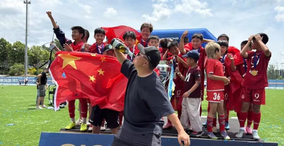 53年了！尼克斯第3冠战T！他们是狂狗！
