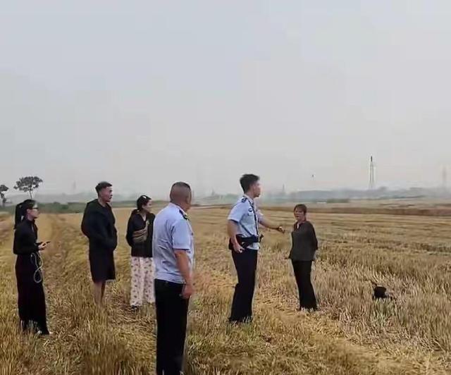 老鹰1年1400万美元留住澳洲中锋，他们也是付出了不小的代价？