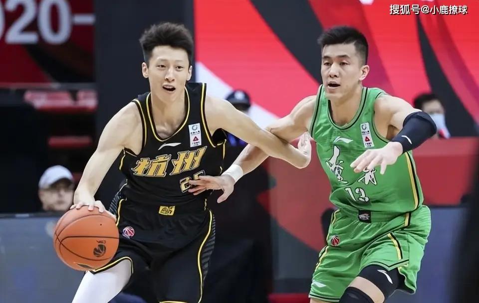 铜梁龙将士到安居古城“过端午”，刘建业包粽子“汗颜了”