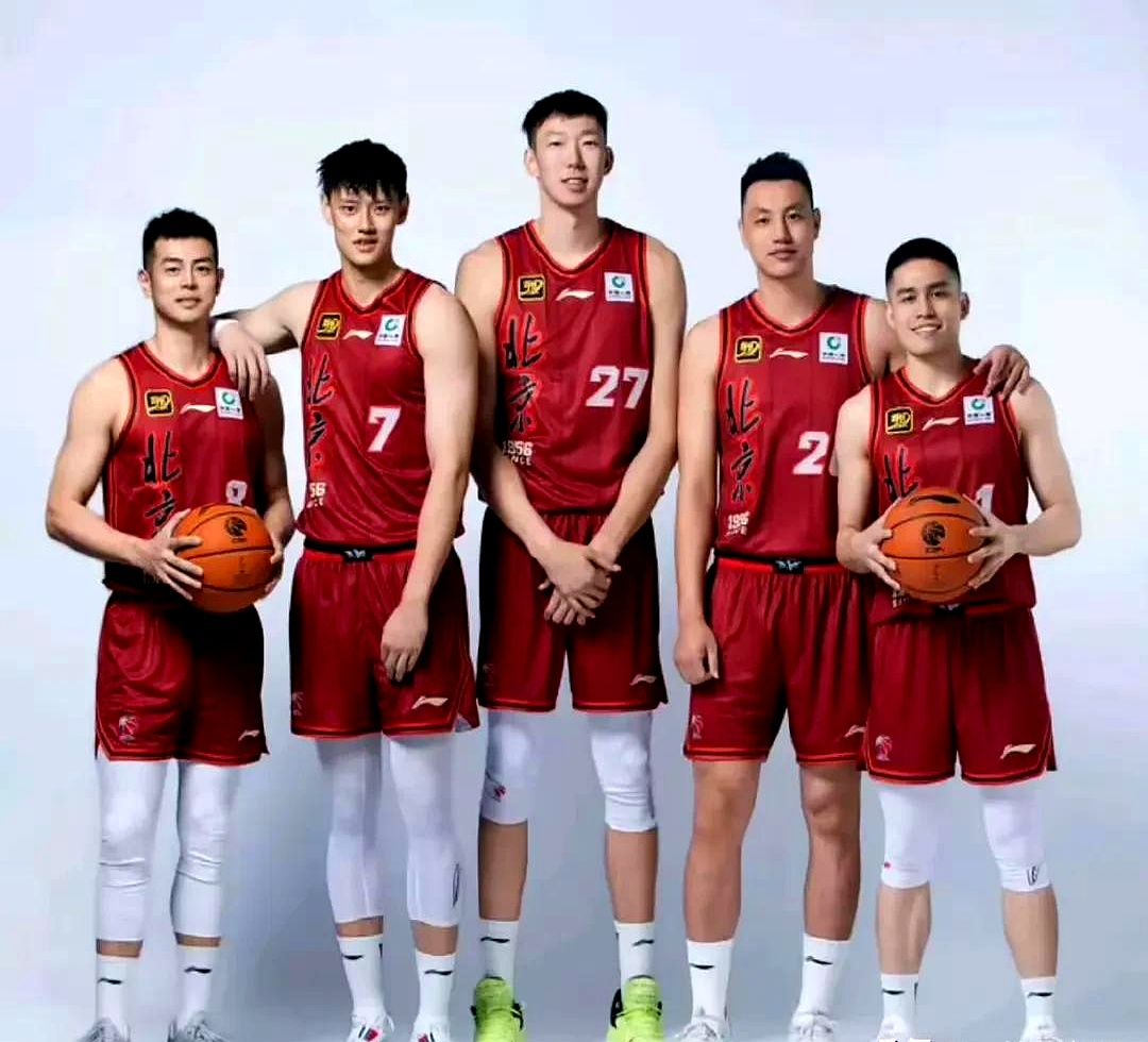 加拿大公开赛第三轮苏贝尔领跑