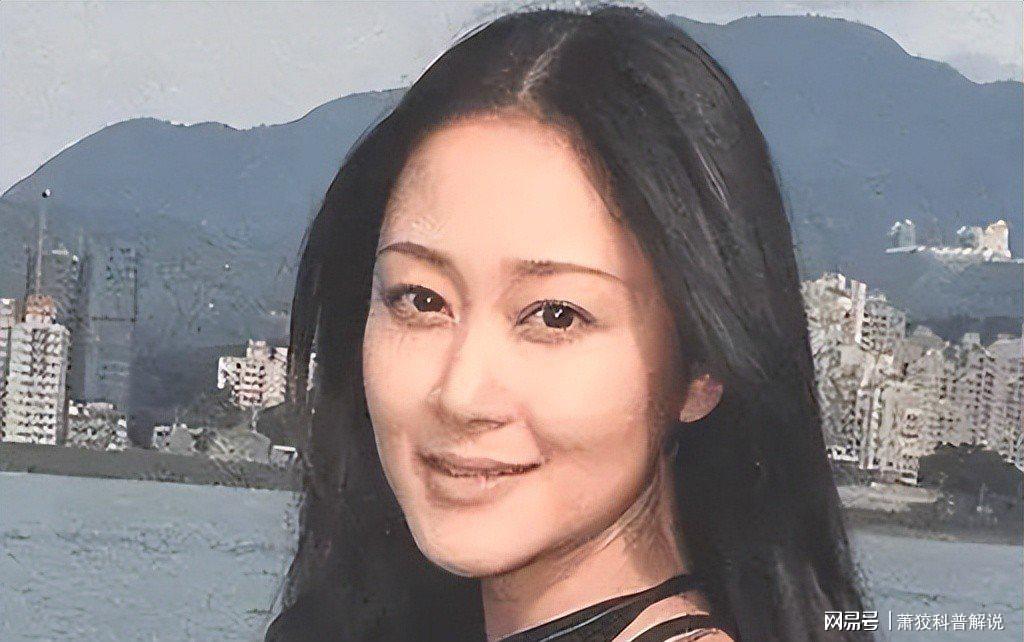 小布破解抢七魔咒背靠背进决赛，王欣瑜被称成柏林500赛最难姑娘