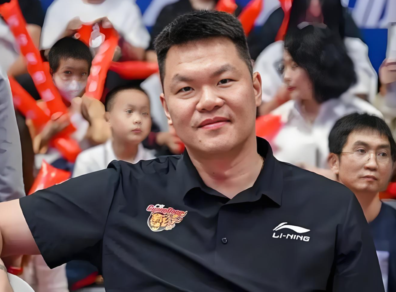 铜梁龙将士到安居古城“过端午”，刘建业包粽子“汗颜了”