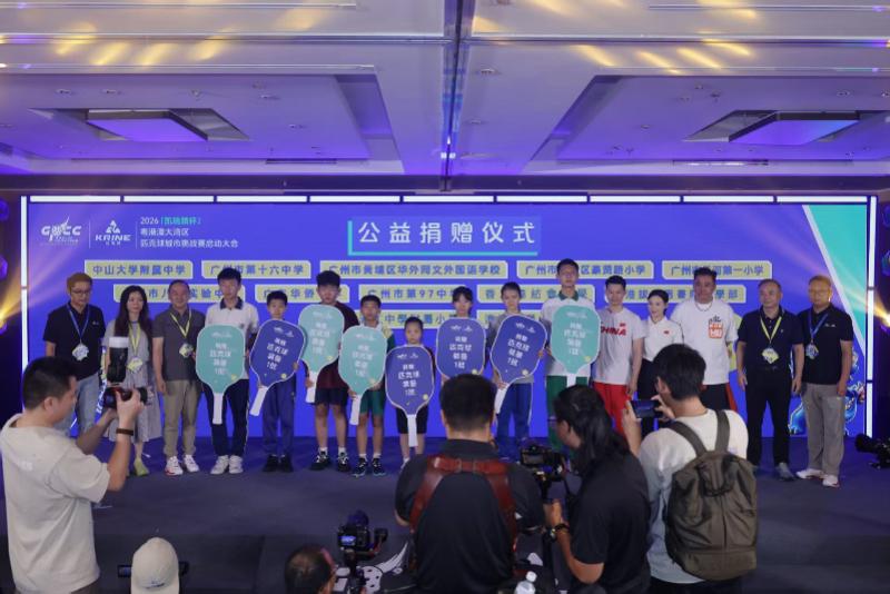 葡媒：巴西边锋保利尼奥