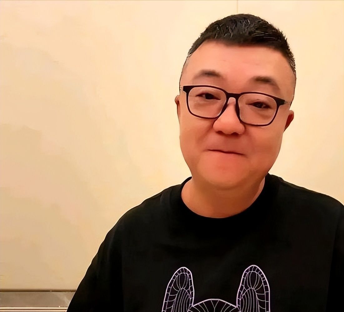 时速101公里!1.4亿欧熊皇拯救巴西队:底线过人+暴力抽射 安帅欢呼