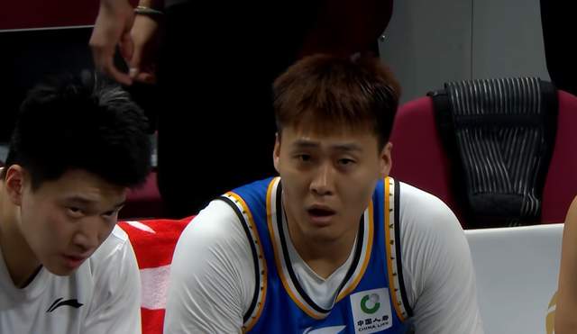 学霸港姐王嘉慧晒美照 颜值体态双在线气质出众