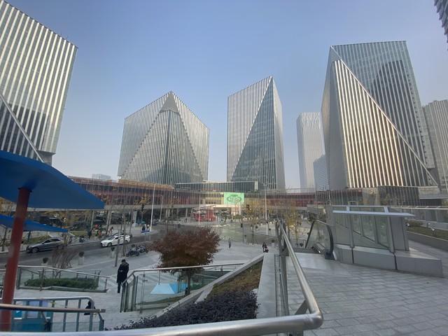 FMVP从未申请交易，却被送走！尴尬！刚喷完恩比德，就成队友！