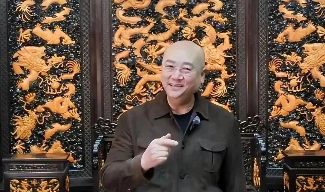 媒体人：三镇考察古斯塔沃