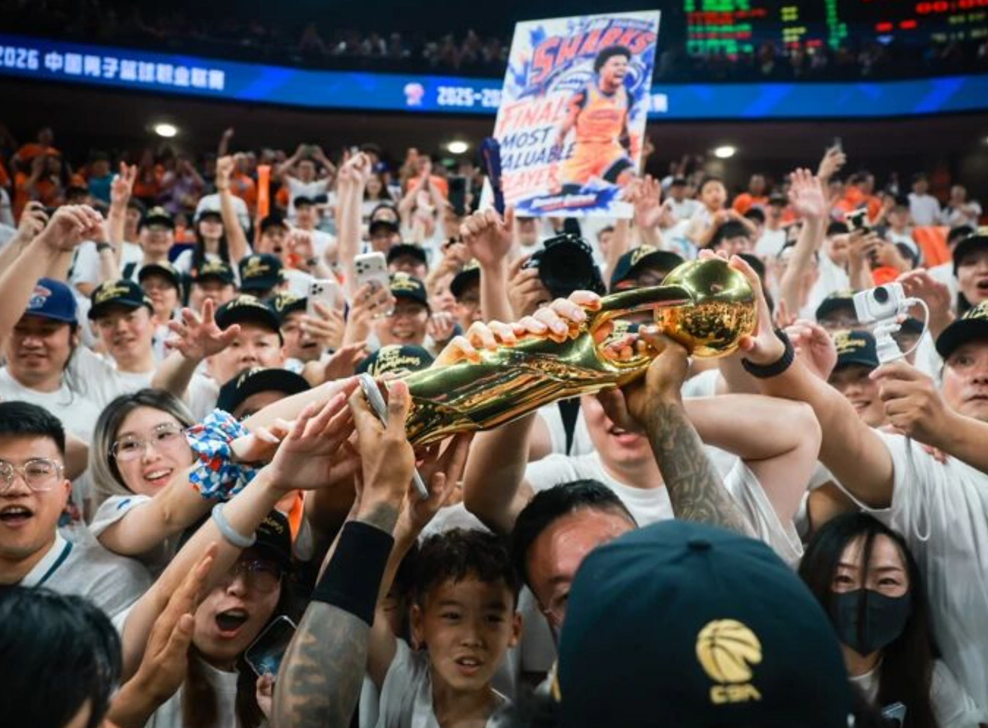 篮网休赛期欲追里夫斯杜伦补强