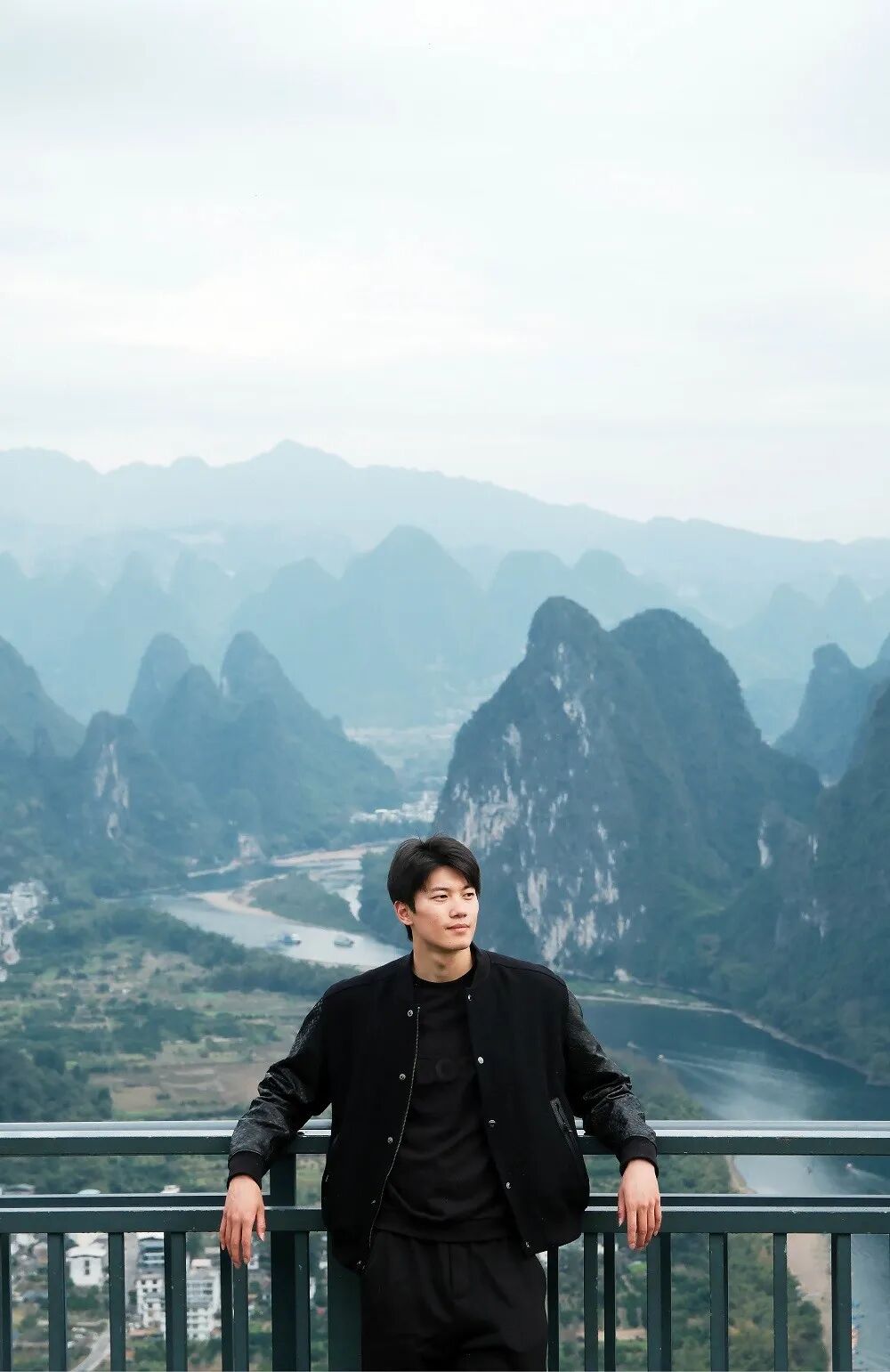 乐虎体育-为什么说尼克斯53年首冠>马刺5次捧杯？