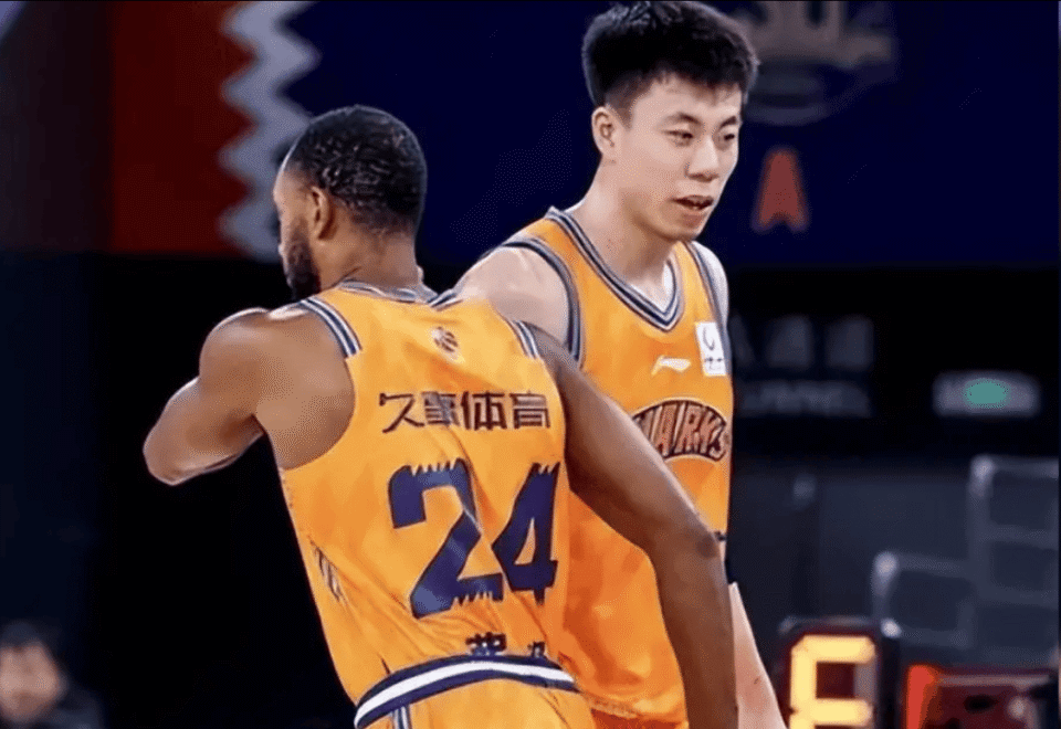 NBA头牌詹姆斯的"被低估"困局：5.8亿赚了23赛季，他还在被压价？