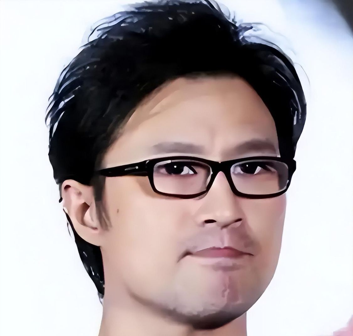 深度分析：续约詹姆斯暗藏致命短板，数据实锤，詹东搭档攻防拉胯