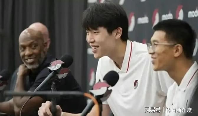 詹姆斯还是那么受欢迎！富保罗：有10