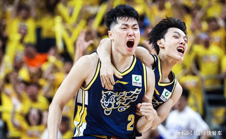 尼克斯27年复仇圆梦，尤因：当年是邓肯的派对，今晚是我们的