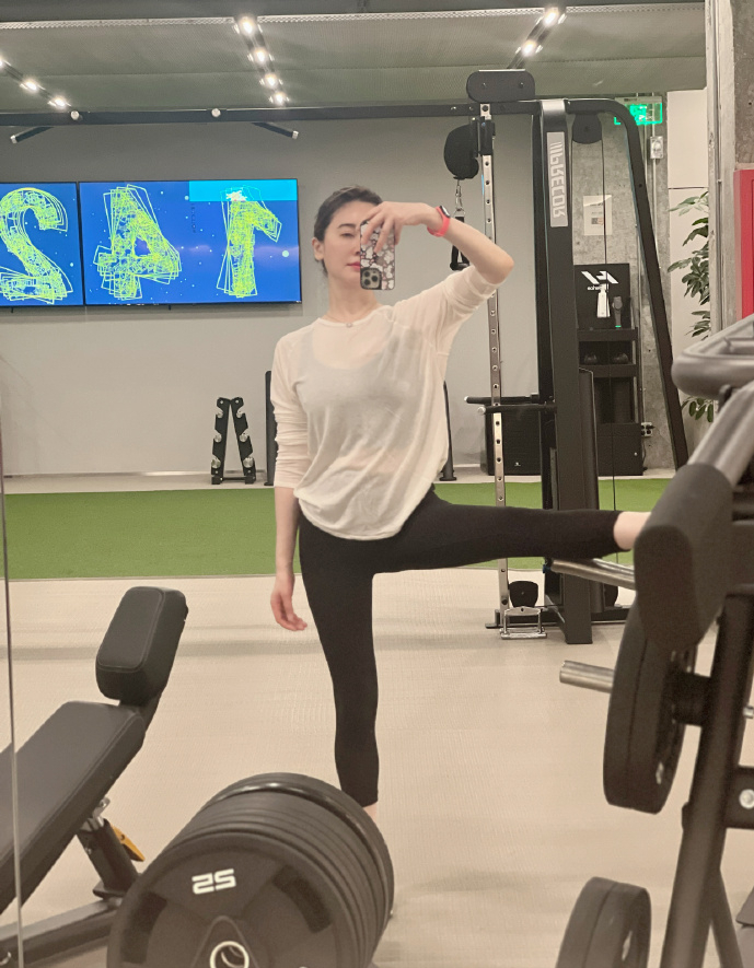 美媒曝篮网马刺潜在交易方案