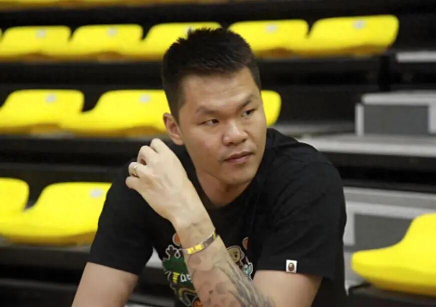 哈登因非法持枪指控在休斯顿被捕
