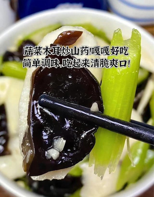 勇士队格林谈湖人队里夫斯顶薪：不能表现挣扎，否则骂得体无完肤