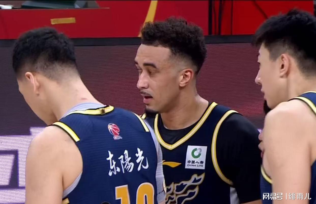 巴黎卖拉莫斯+李刚仁收入破亿，将求购阿克利乌什、迪奥曼德