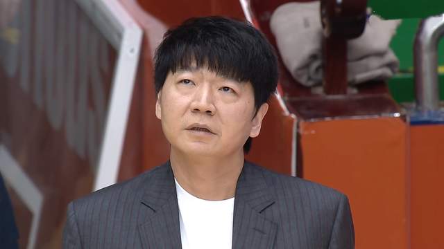 记者拉比奥、于帕、楚阿梅尼、萨利巴缺席训练前者母亲探班扑空