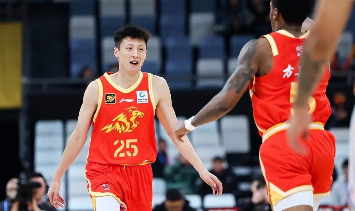 博格巴：亚马尔即使不是世界最佳也是前三，他需更专注于踢球