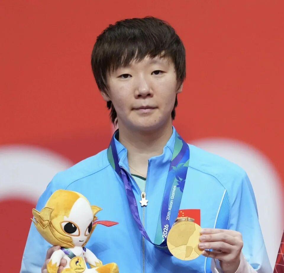 莱万谢幕战建功难救主，巴萨1